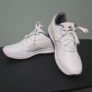 Men's White Golf Shoes